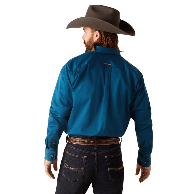 Ariat Crew Company Apparel and Footwear for Your Team