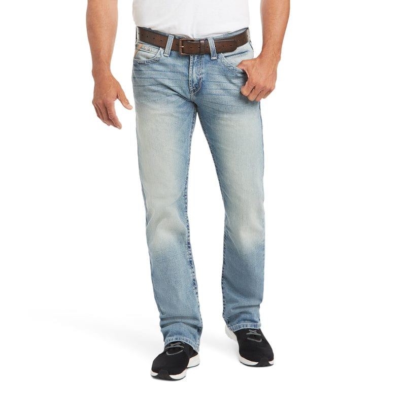 Straight Fit Stretch Jean in Faded Wash