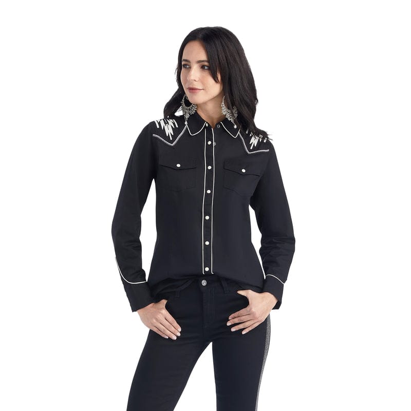 Roughstock Women's Black Embroidered Floral Snap Western Shirt