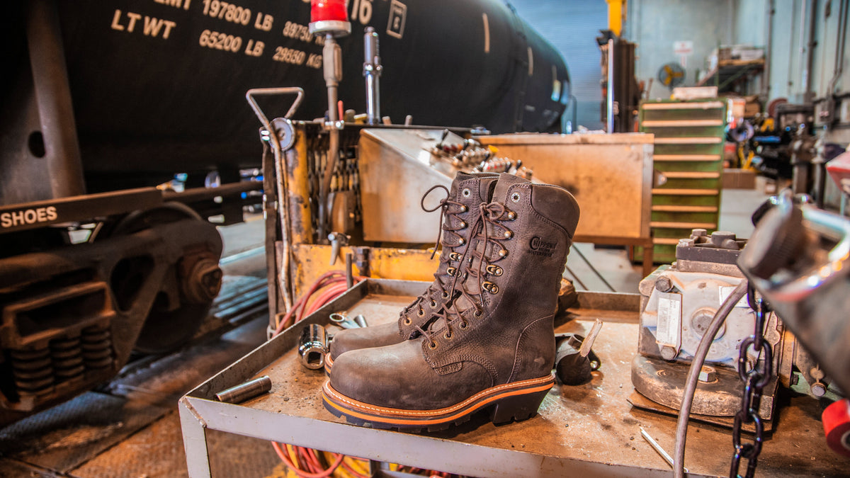 Chippewa Men s Thunderstruck Brown Waterproof Composite Toe Lace