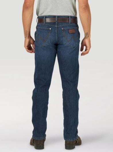 Sastre Leve Tahití Wrangler Men's Retro Slim Fit Bootcut Jeans 88MWZNA - Russell's Western  Wear, Inc.